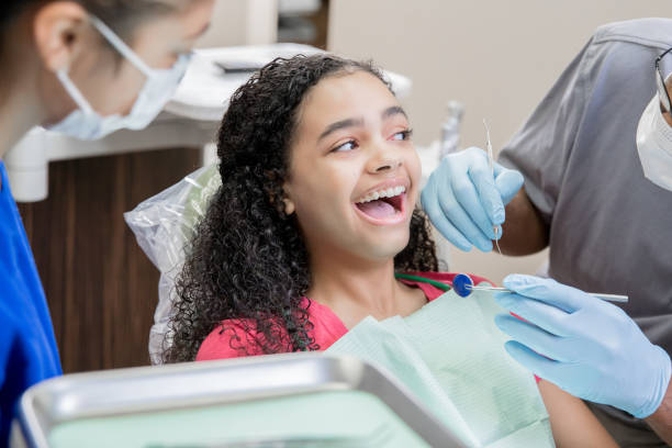 Best Emergency Tooth Extraction in Fairbury, IL