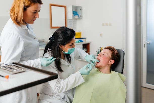 Best Walk-In Emergency Dentist in Fairbury, IL