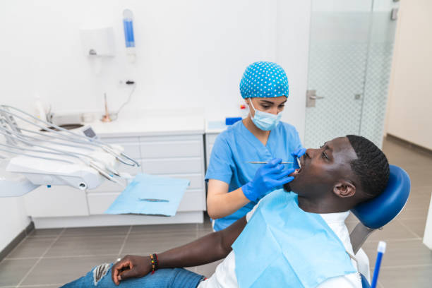 Best Emergency Tooth Extraction in Fairbury, IL
